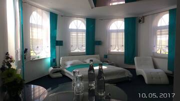 Фото номера Апартаменты Отель Hotel Restauracja Venus г. Moderówka 4