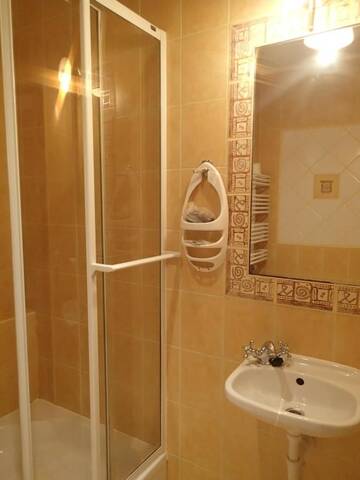Фото номера Стандартный одноместный номер Отель Hotel Artis г. Moderówka 7